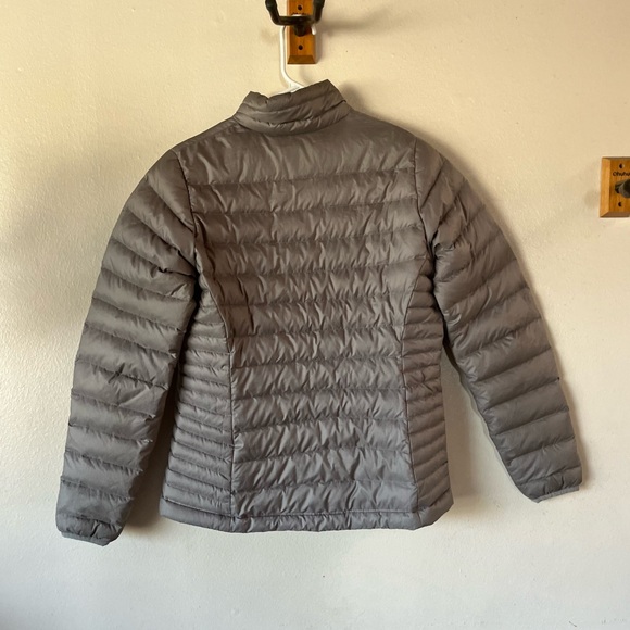 Patagonia Puffer - Picture 3 of 3